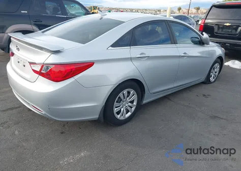 2011 Hyundai Sonata Gls z USA, uszkodzony, nr VIN 5NPEB4AC9BH238516